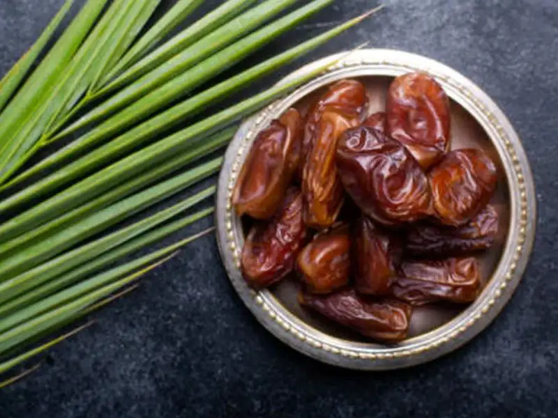 Kharjuradi Mantha: Receta Tradicional y Análisis Ayurvédico